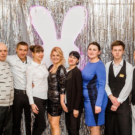 Veselyj Zajets Otel Pirnove Dış mekan fotoğraf