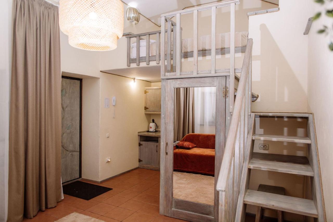 Veselyj Zajets Otel Pirnove Dış mekan fotoğraf