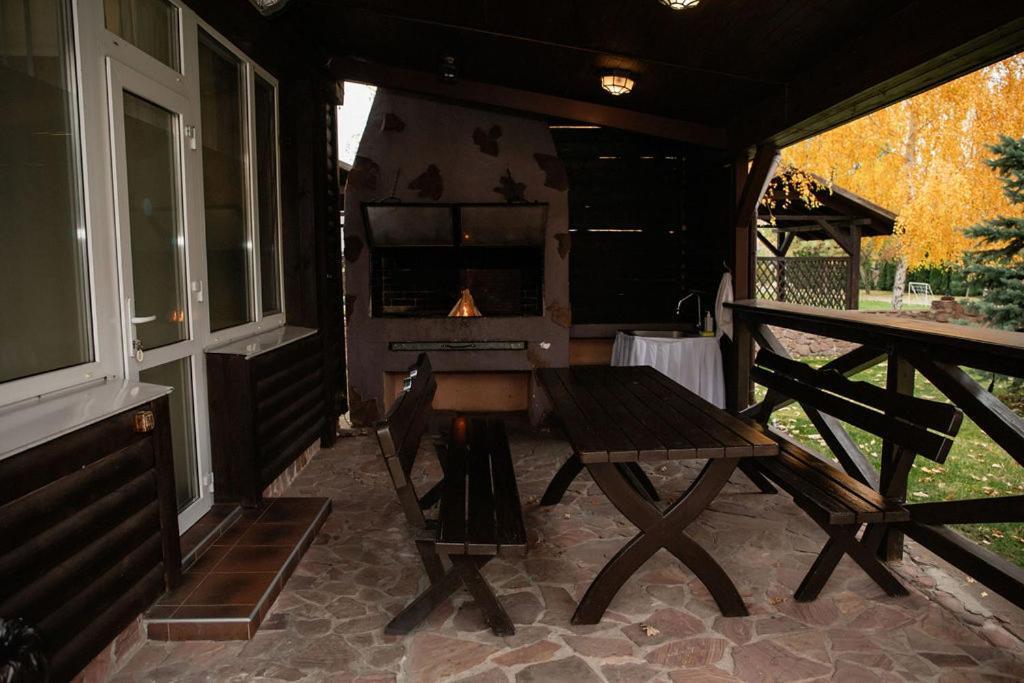 Veselyj Zajets Otel Pirnove Dış mekan fotoğraf